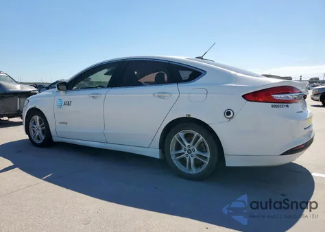 2018 Ford Fusion Se Hybrid from USA, damaged, VIN 3FA6P0LU0JR118657